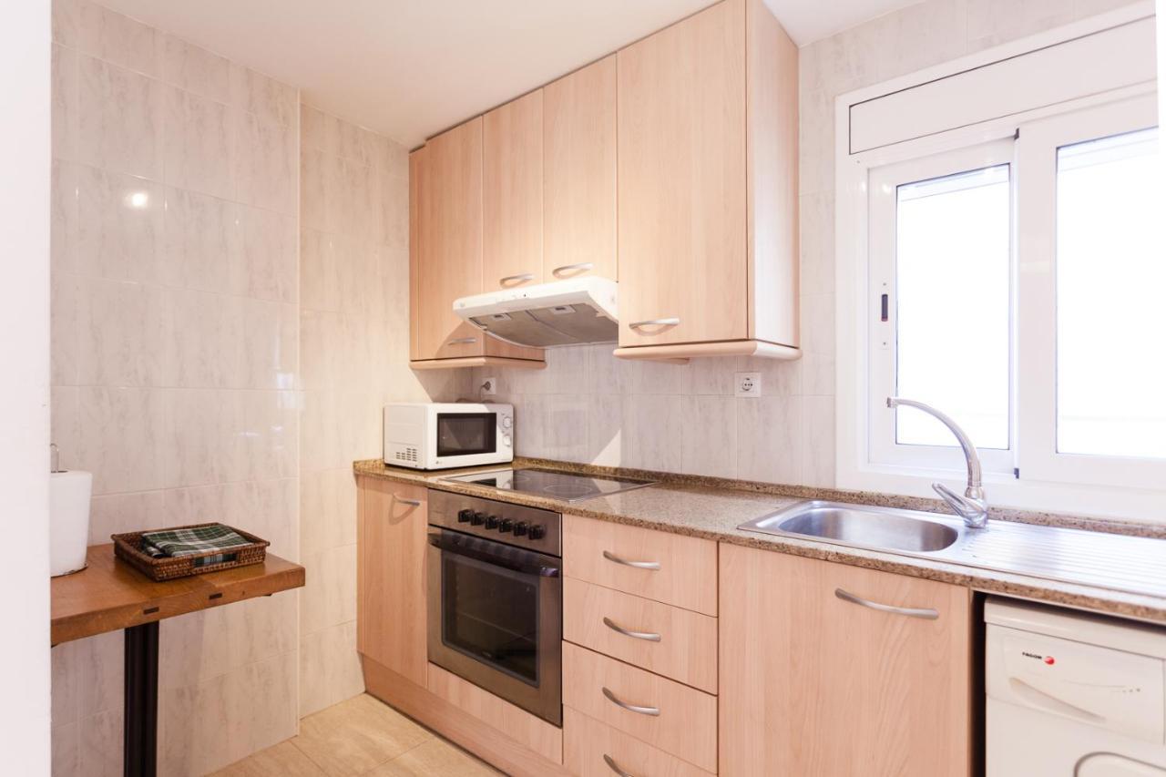 Patio Budget Apartment 12 Калонже Экстерьер фото